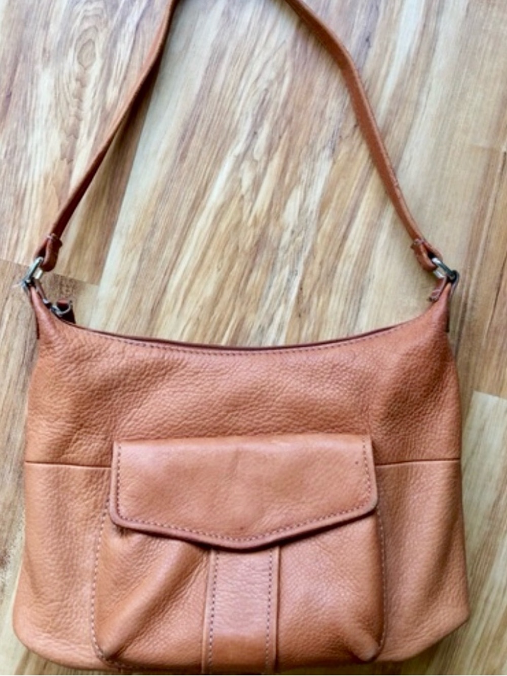 Fossil Leather Shoulder Bag in Tan Brown